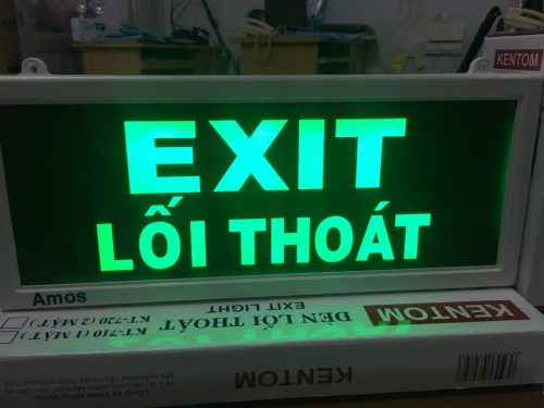 Den Exit Thoat Hiem