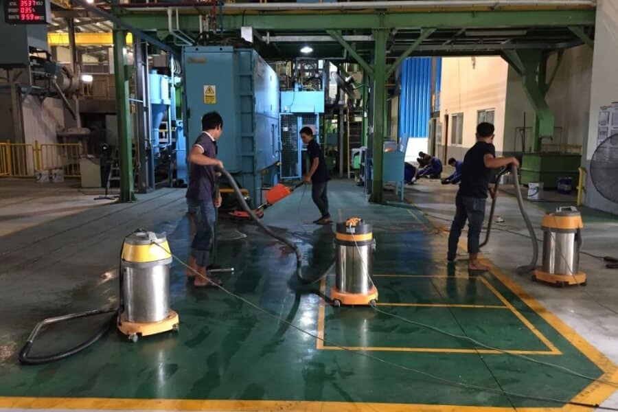 Vệ sinh công nghiệp nhà xưởng